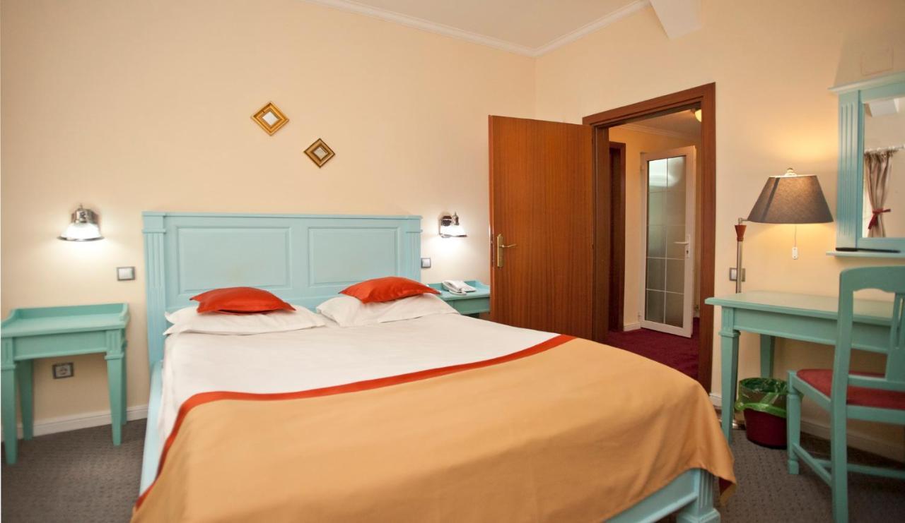 Hotel Bastion Синая Экстерьер фото